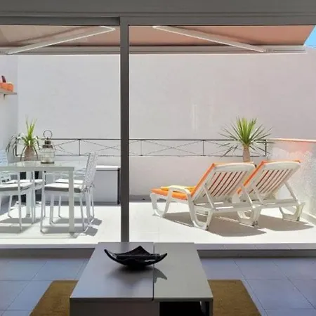 Hola Happy Hols * Costa Adeje (Tenerife)